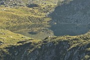 24 Zoom sul Lago Grande di Porcile (2030 m)